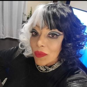 Cruella de Vil wig